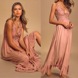 Free People One Adella Maxi Slip Dress Lace
Blush Rose Pink Size Small